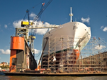 Schiffsbau Ein Beispielbild für die Branchen, in denen WiRoPa aus Gescher aktiv ist - hier ein Bild aus dem Schiffsbau.